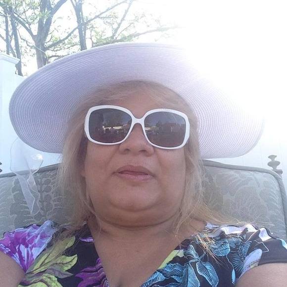 Meet your Posher, Patricia - Picture 1 of 1